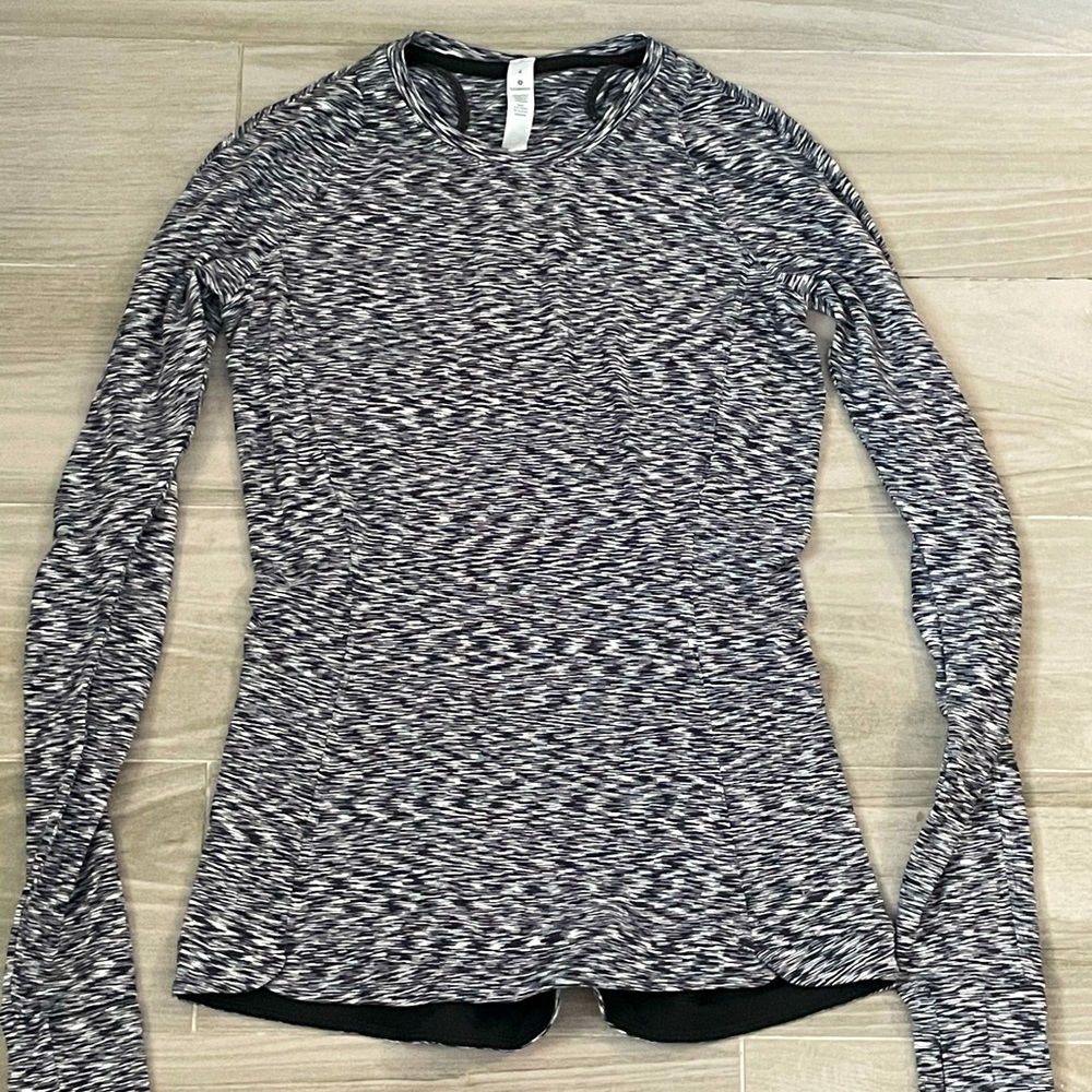 Lululemon Long Sleeve Tee!